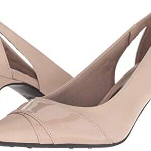 NWOT Life Stride Kathy Mid-heel Kitten Heel Pump Taupe Size 7.5